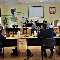 Absolutorium dla Zarządu Powiatu – podsumowanie XVI sesji Rady Powiatu Goleniowskiego
