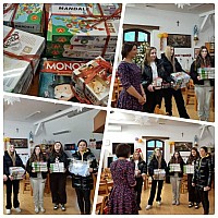 Młodzież I Liceum Ogólnokształcącego z wizytą w Domu Pomocy Społecznej w Nowogardzie